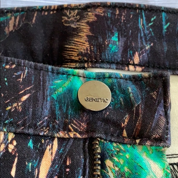 Genetic Denim Tropical Print Skinny Jeans - Picture 4 of 6